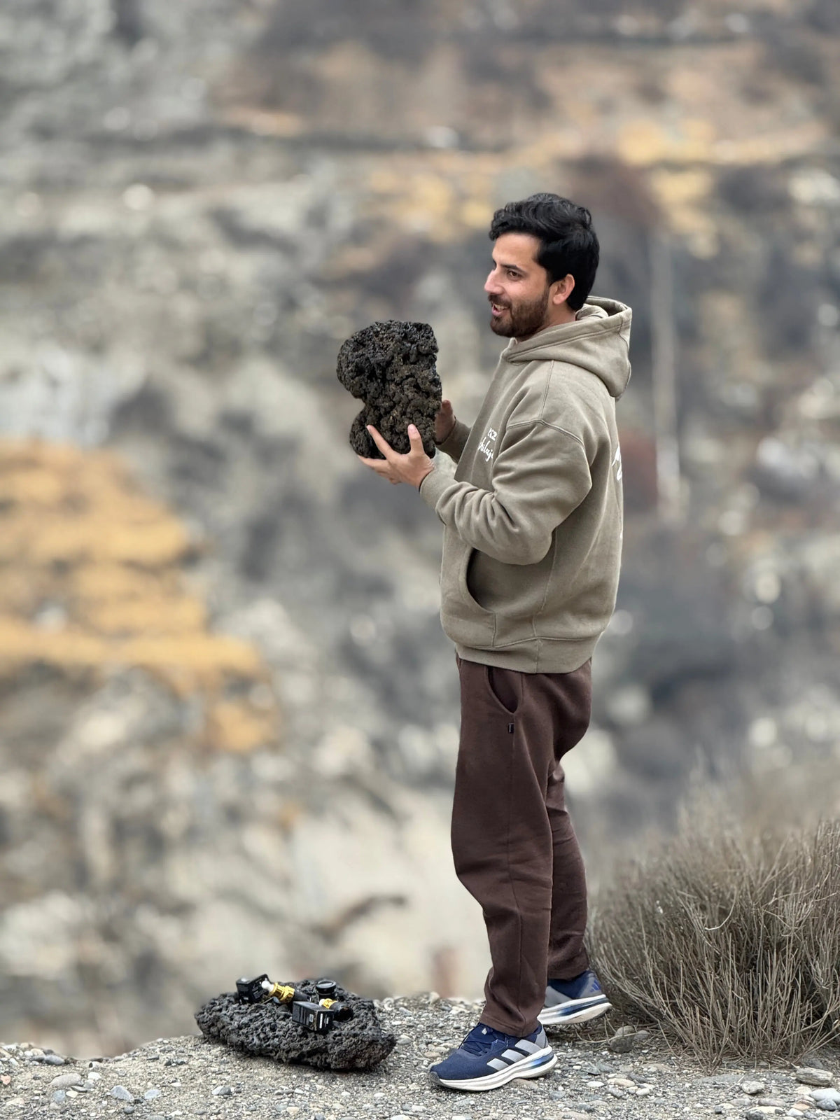 How Real Himalayan Shilajit is Collected from the Mountains of Gilgit ...